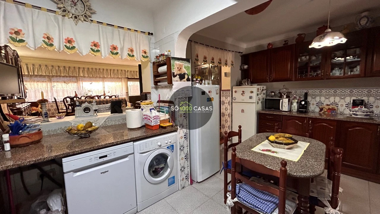 Moradia T2 para Venda em Santo Antão e São Julião do Tojal Foto 14
