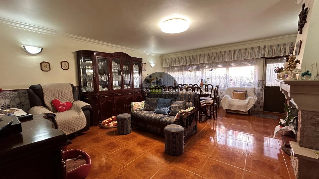 Moradia T2 para Venda em Santo Antão e São Julião do Tojal Foto 2