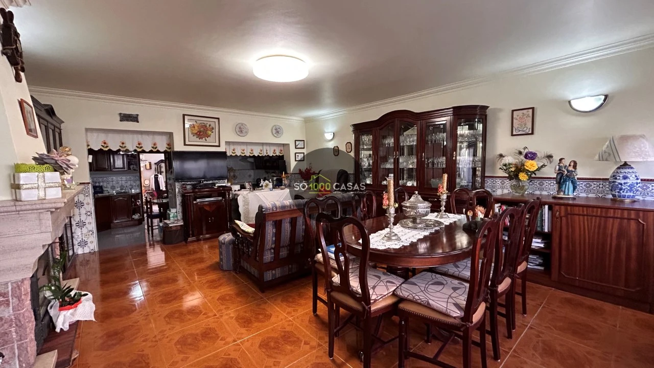 Moradia T2 para Venda em Santo Antão e São Julião do Tojal Foto 1