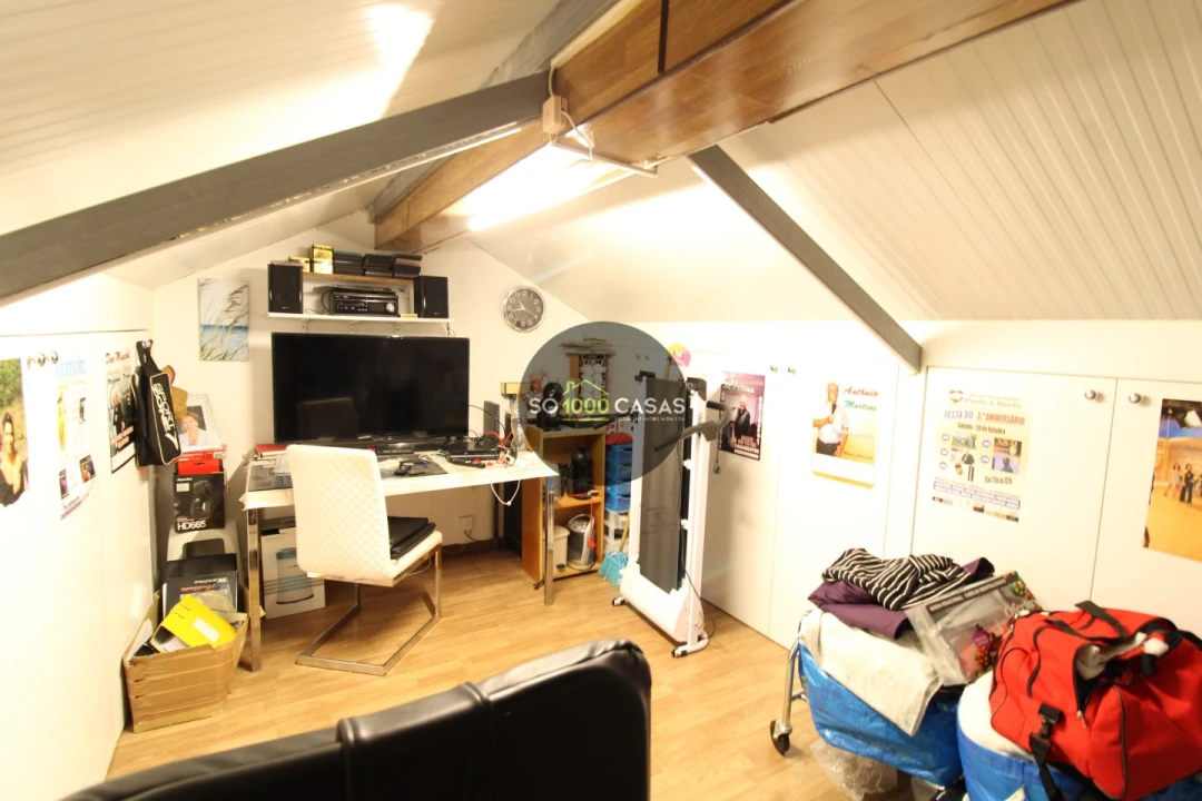 Moradia T2 para Venda em Santo Antão e São Julião do Tojal Foto 30