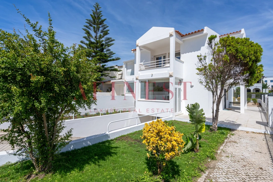 Moradia T4 para Arrendamento em Carcavelos e Parede Foto 3