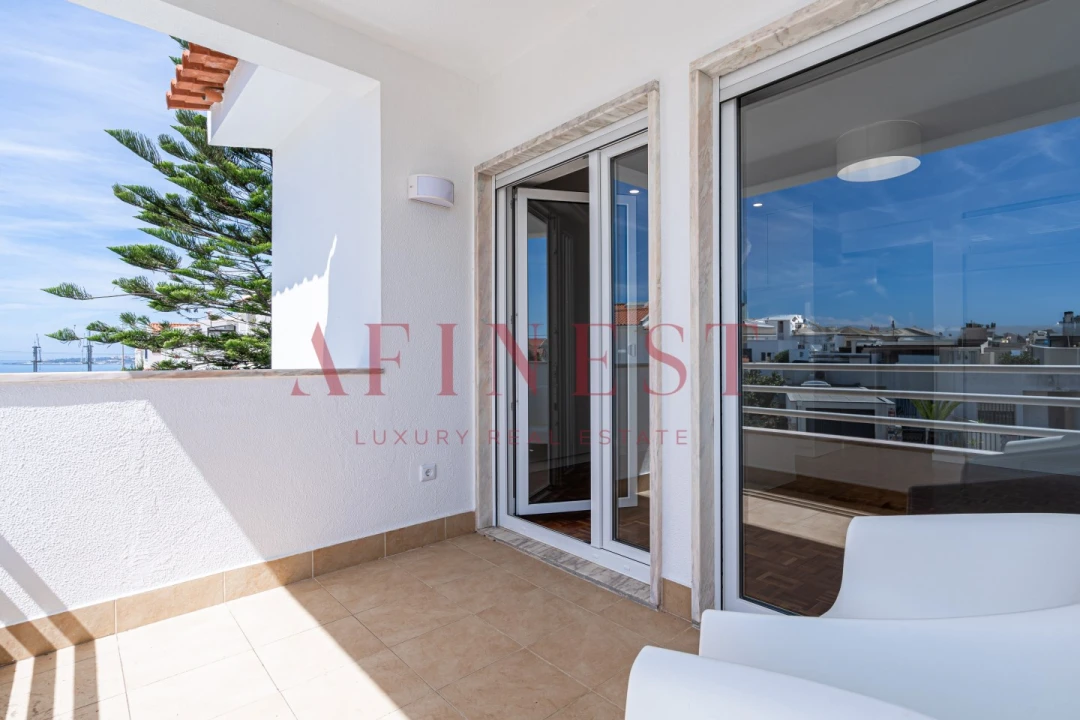 Moradia T4 para Arrendamento em Carcavelos e Parede Foto 27