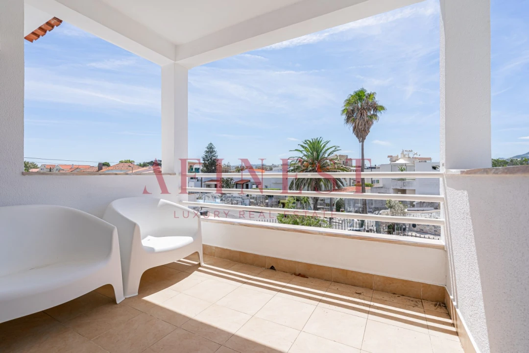 Moradia T4 para Arrendamento em Carcavelos e Parede Foto 28