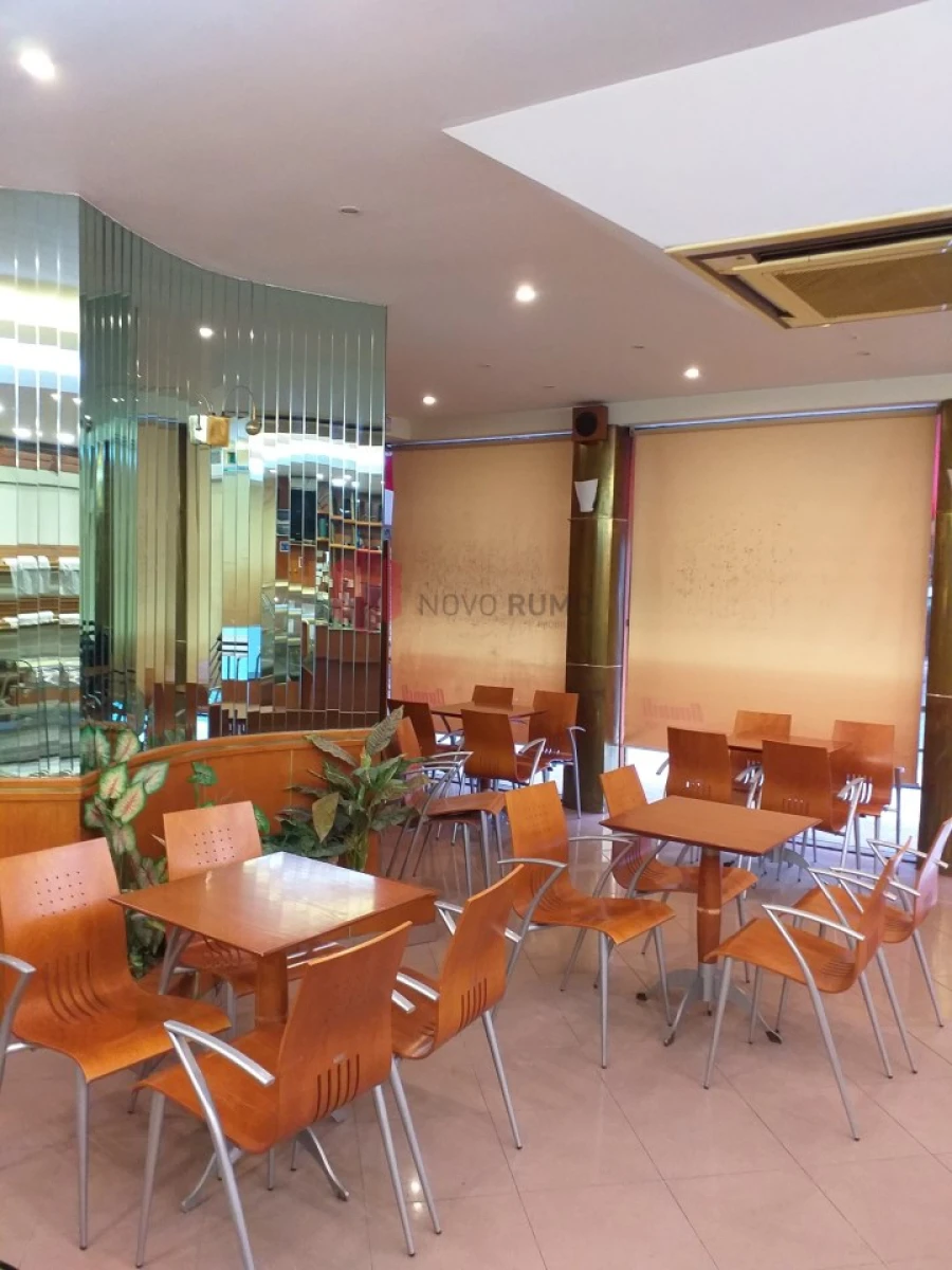 Negócio para Cedência de Quotas em Mafamude e Vilar do Paraíso Foto 5