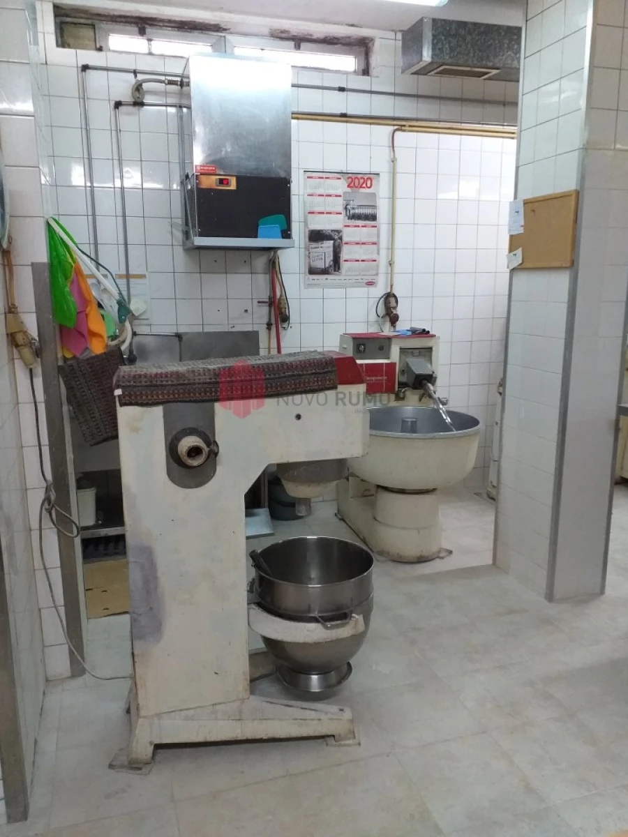 Negócio para Cedência de Quotas em Mafamude e Vilar do Paraíso Foto 12