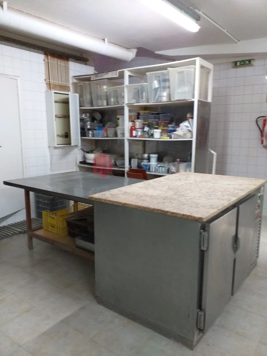 Negócio para Cedência de Quotas em Mafamude e Vilar do Paraíso Foto 13