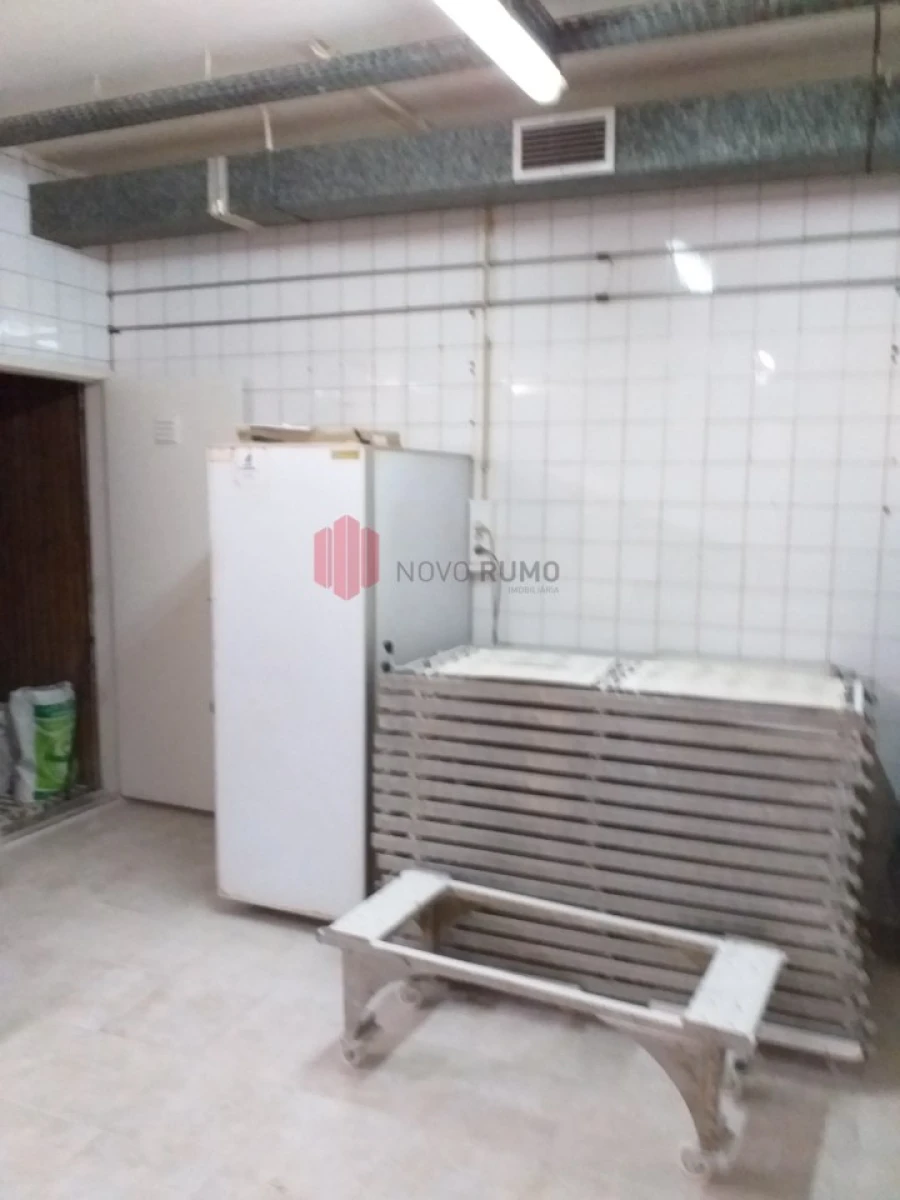 Negócio para Cedência de Quotas em Mafamude e Vilar do Paraíso Foto 17