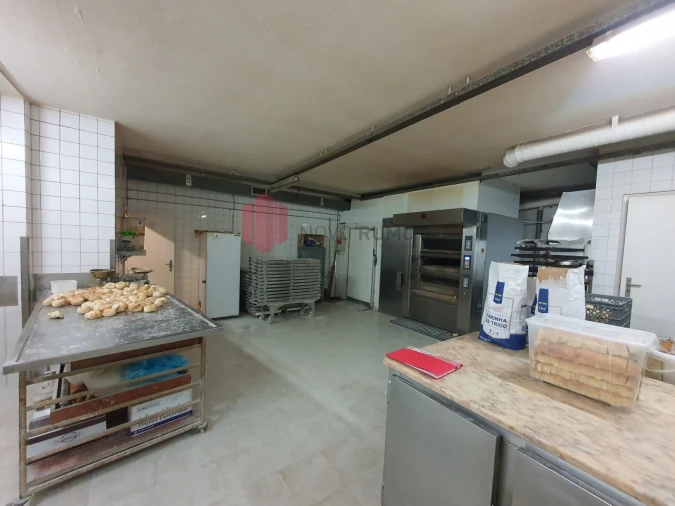 Negócio para Cedência de Quotas em Mafamude e Vilar do Paraíso Foto 21