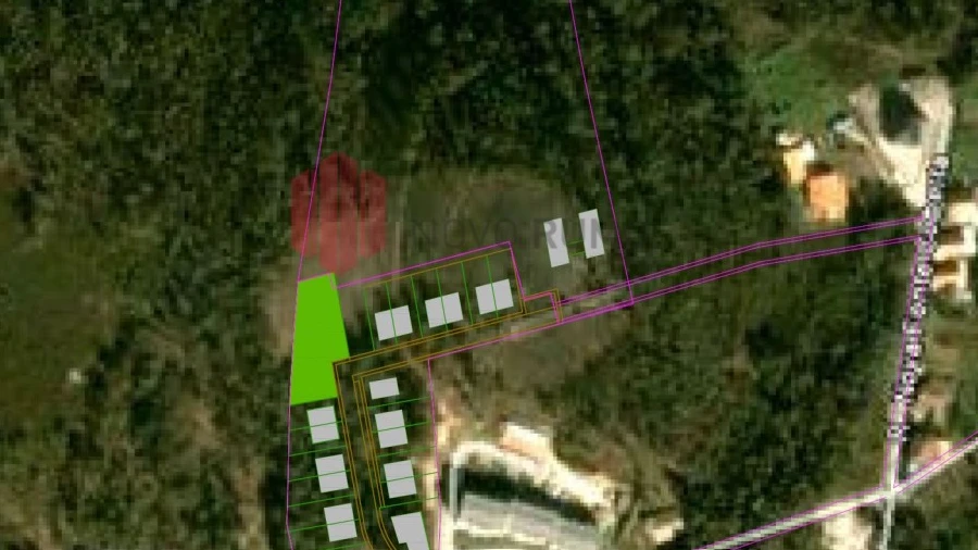 Terreno para Venda em Melres e Medas