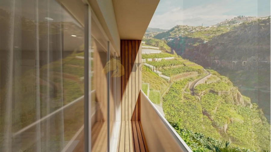 Moradia T3 para Venda em Camara de Lobos Foto 10