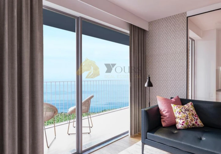 Apartamento T3 para Venda em Camara de Lobos Foto 4