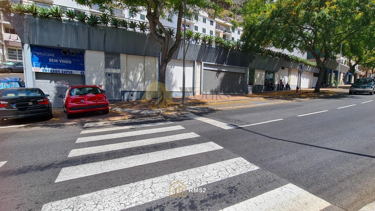 Loja para Venda em Camara de Lobos Foto 1