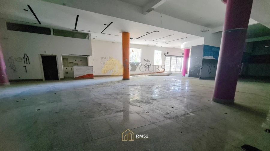 Loja para Venda em Camara de Lobos Foto 9