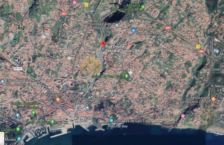 Terreno para Venda em Funchal (Santa Maria Maior) Foto 1