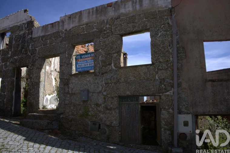 Moradia para Venda em Santa Comba Dão e Couto do Mosteiro Foto 4