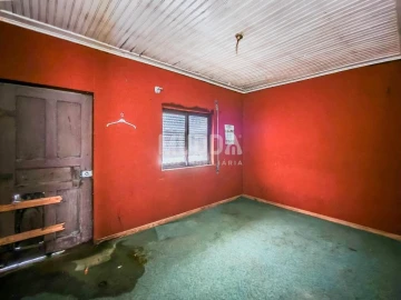 Moradia T2 para Venda em Eixo e Eirol