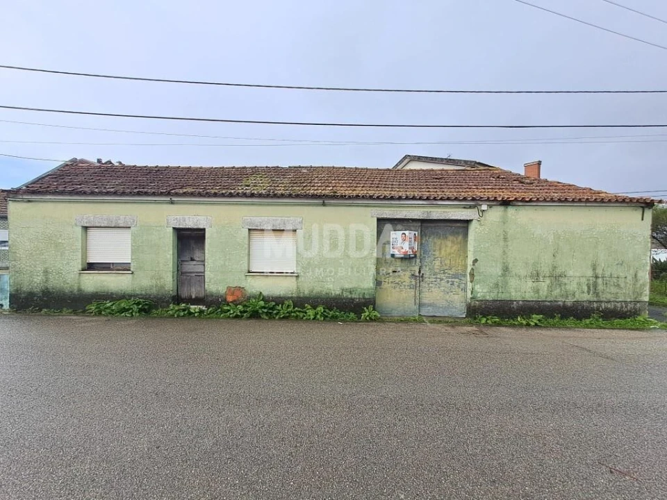 Moradia T2 para Venda em Eixo e Eirol Foto 24