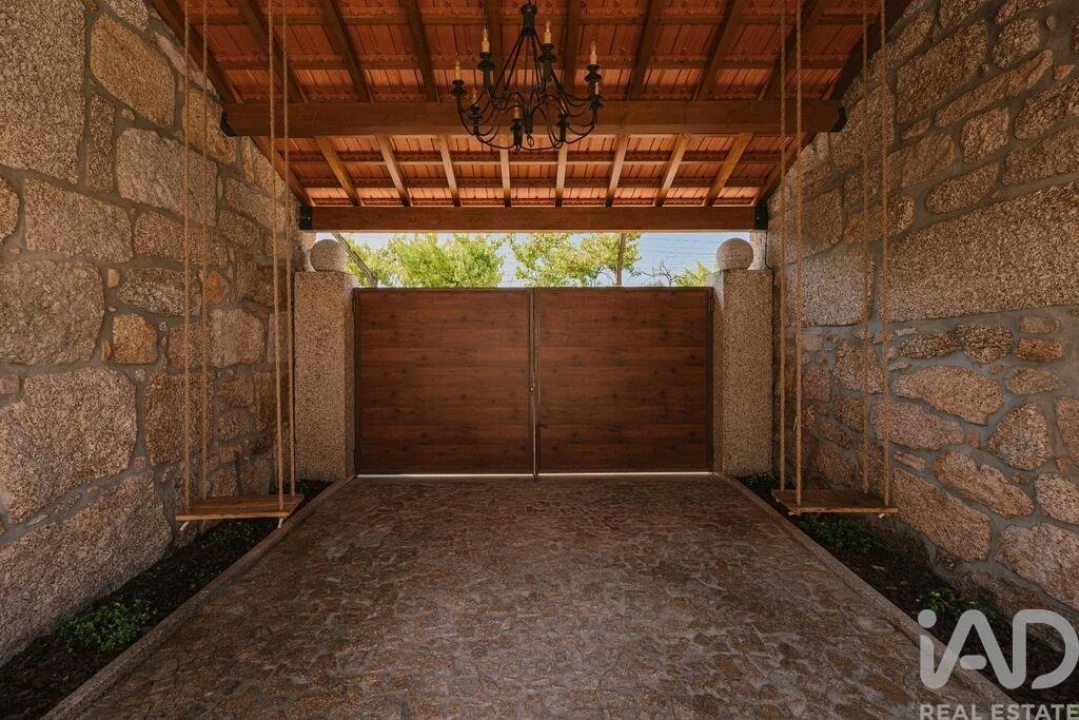 Moradia T7 para Venda em Livração Foto 7