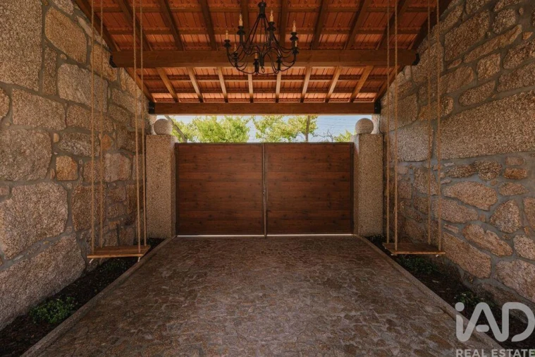 Moradia T7 para Venda em Livração Foto 7