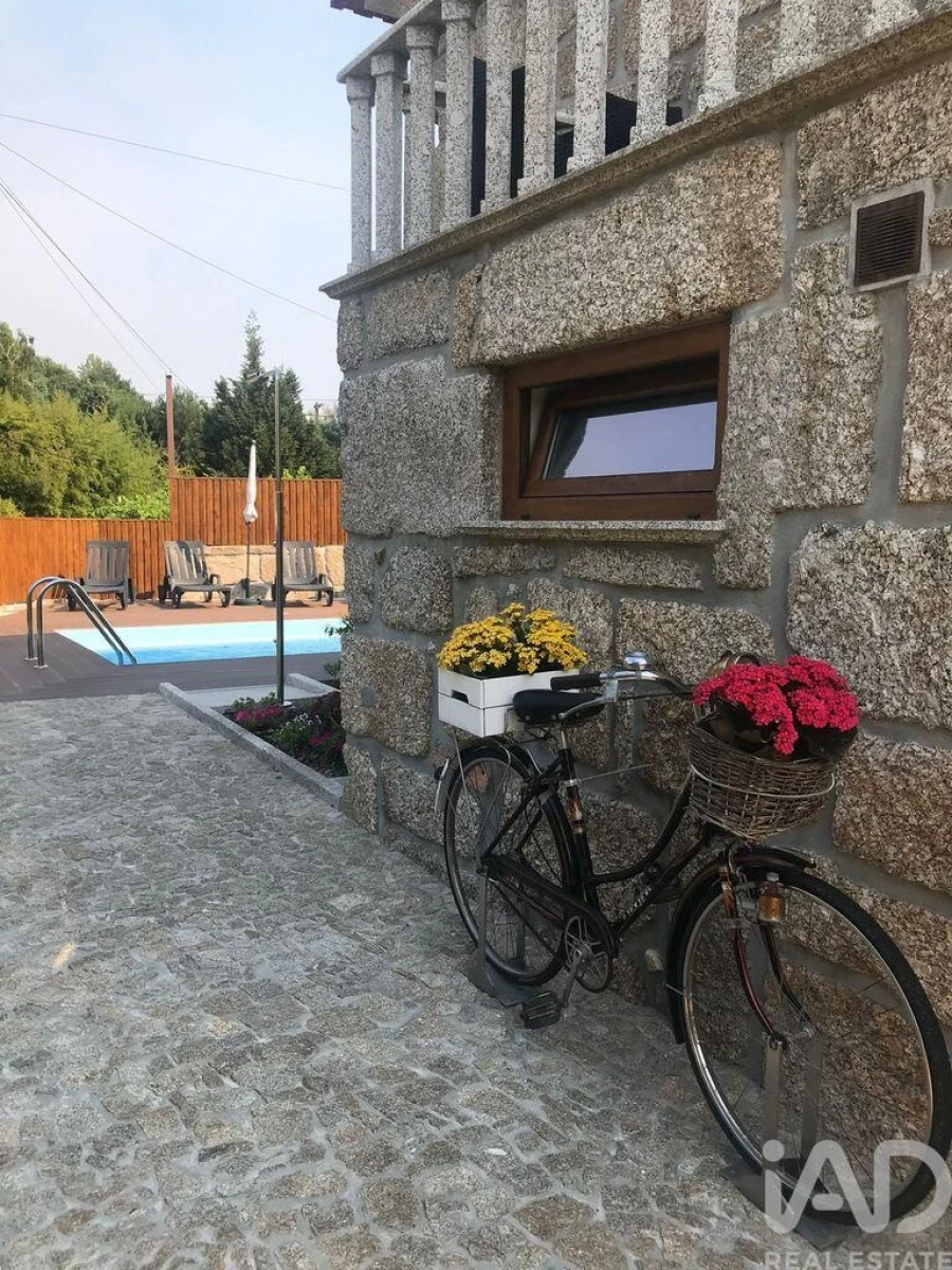 Moradia T7 para Venda em Livração Foto 5