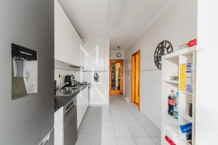 Apartamento T2 para Venda em Gulpilhares e Valadares Foto 9