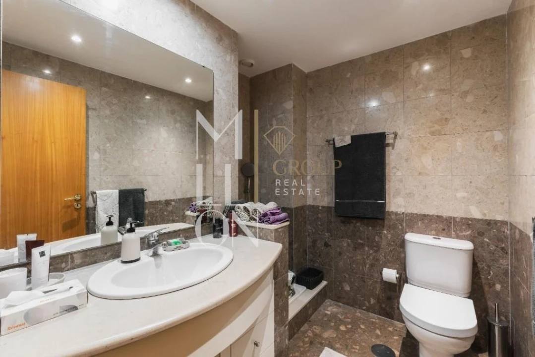 Apartamento T2 para Venda em Gulpilhares e Valadares Foto 11