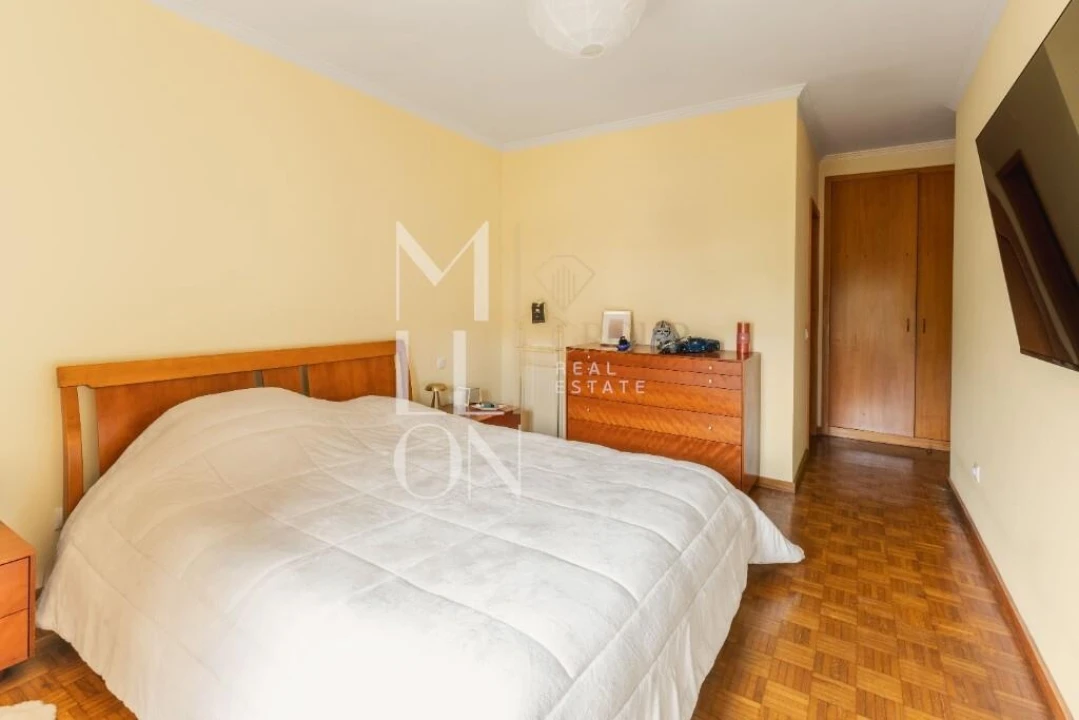 Apartamento T2 para Venda em Gulpilhares e Valadares Foto 13