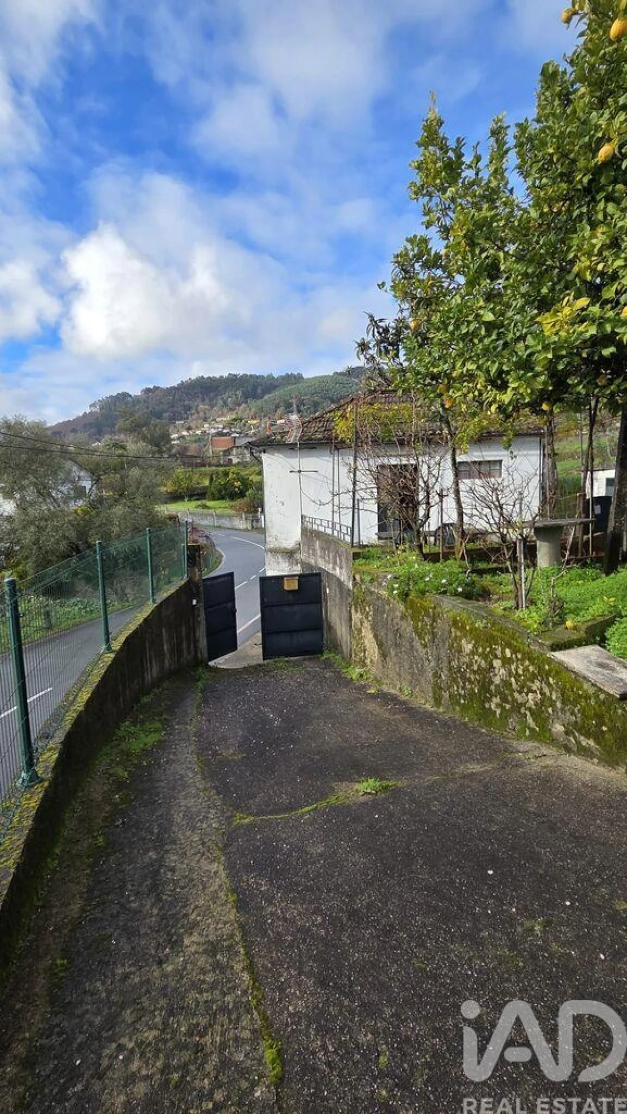 Moradia T4 para Venda em Ponte da Barca, V.N. Muía, Paço Vedro Magalhães Foto 7