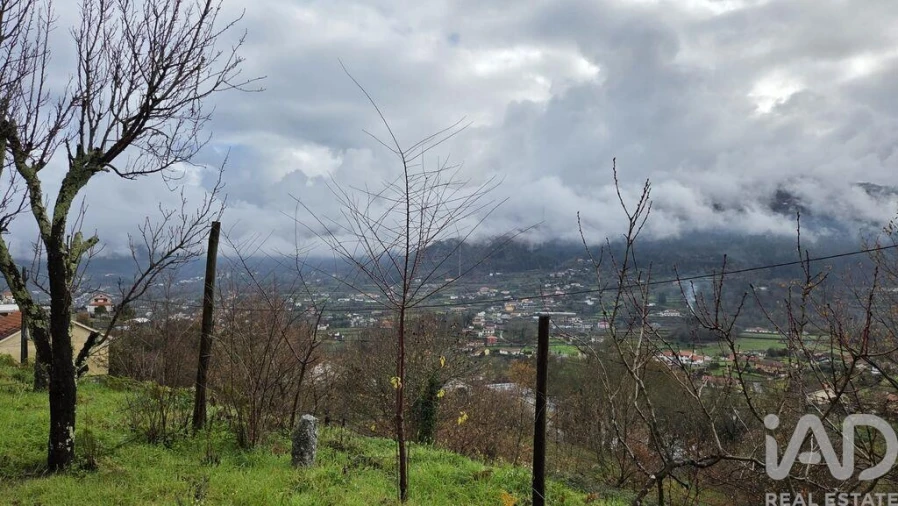 Moradia T4 para Venda em Ponte da Barca, V.N. Muía, Paço Vedro Magalhães Foto 4