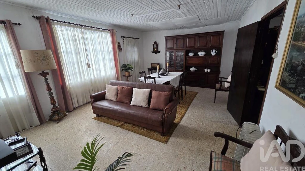 Moradia T4 para Venda em Ponte da Barca, V.N. Muía, Paço Vedro Magalhães Foto 18