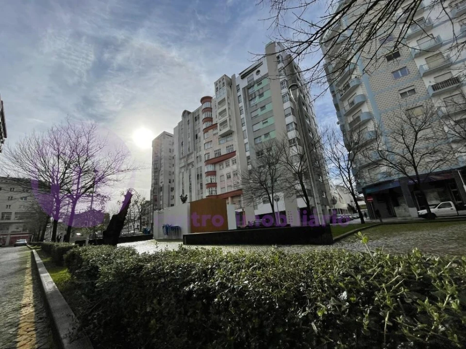 Apartamento T3 para Venda em Caldas da Rainha - Santo Onofre e Serra do Bouro Foto 3
