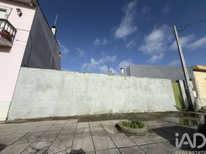 Terreno para Venda em Benfica do Ribatejo Foto 2