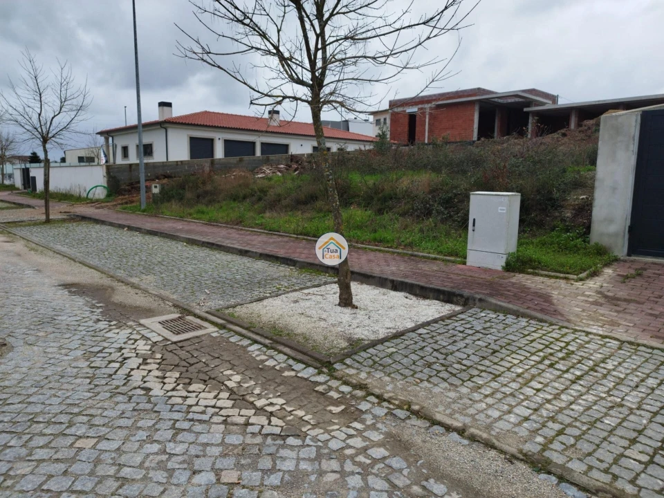 Terreno para Venda em Tamel (São Verissimo) Foto 2