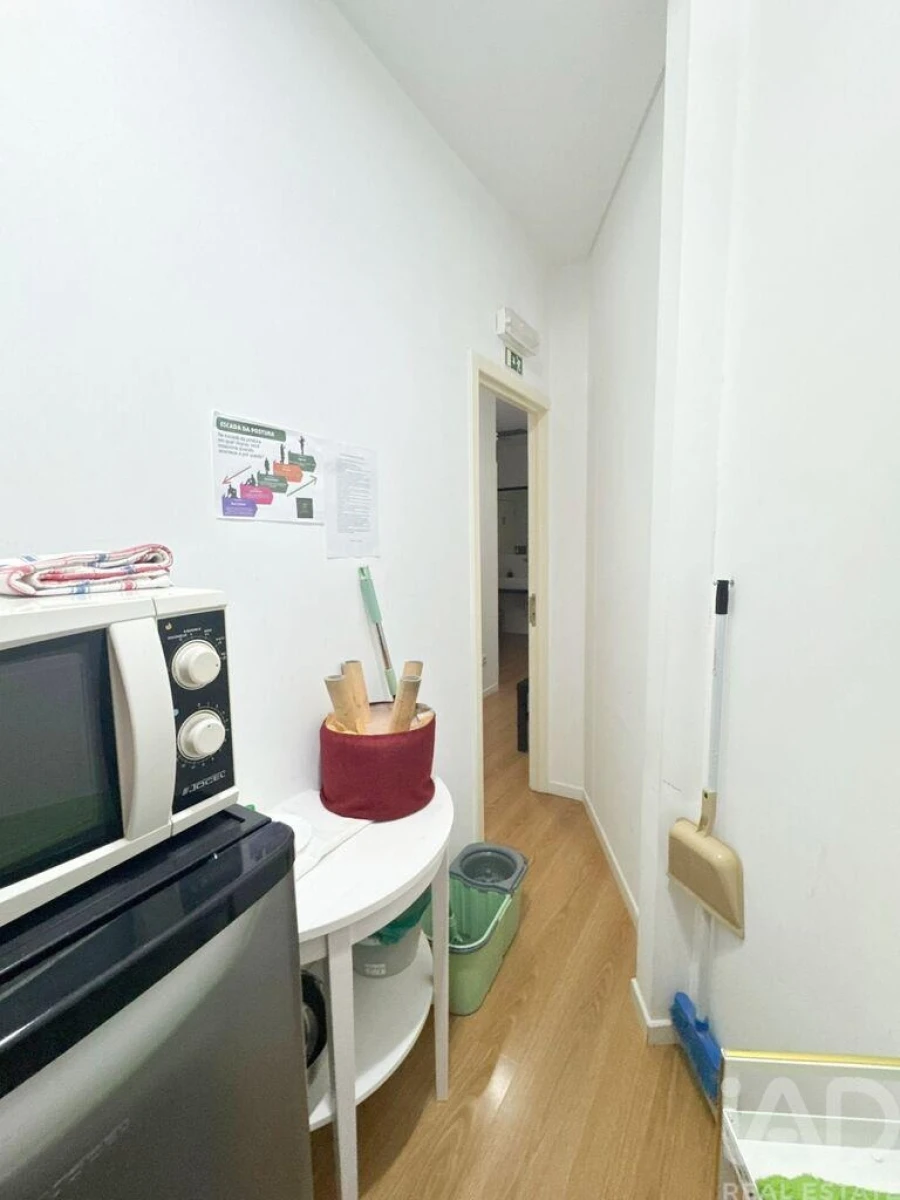 Loja para Venda em Faro (Sé e São Pedro) Foto 15
