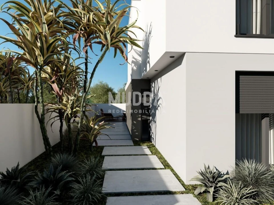 Moradia T4 para Venda em Atouguia da Baleia Foto 1