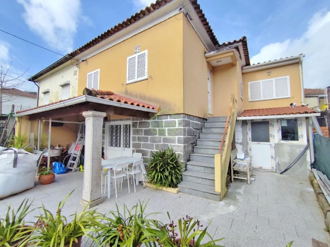 Moradia T2 para Venda em Vila Nova de Famalicão e Calendário Foto 9