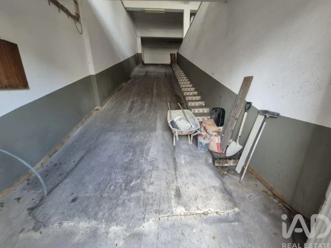 Armazém para Venda em Amora Foto 9