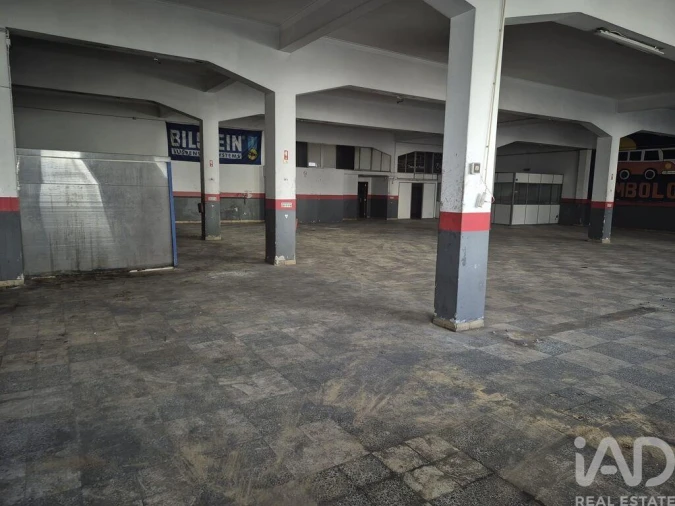 Armazém para Venda em Amora Foto 16