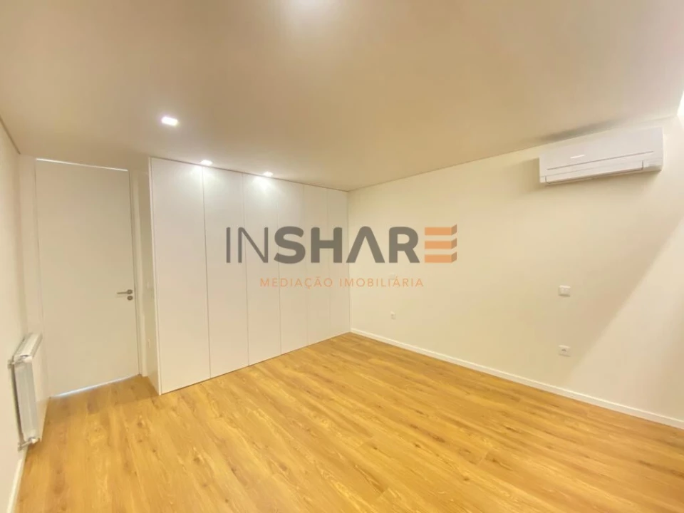 Moradia T3 para Venda em Merelim (São Pedro) e Frossos Foto 13