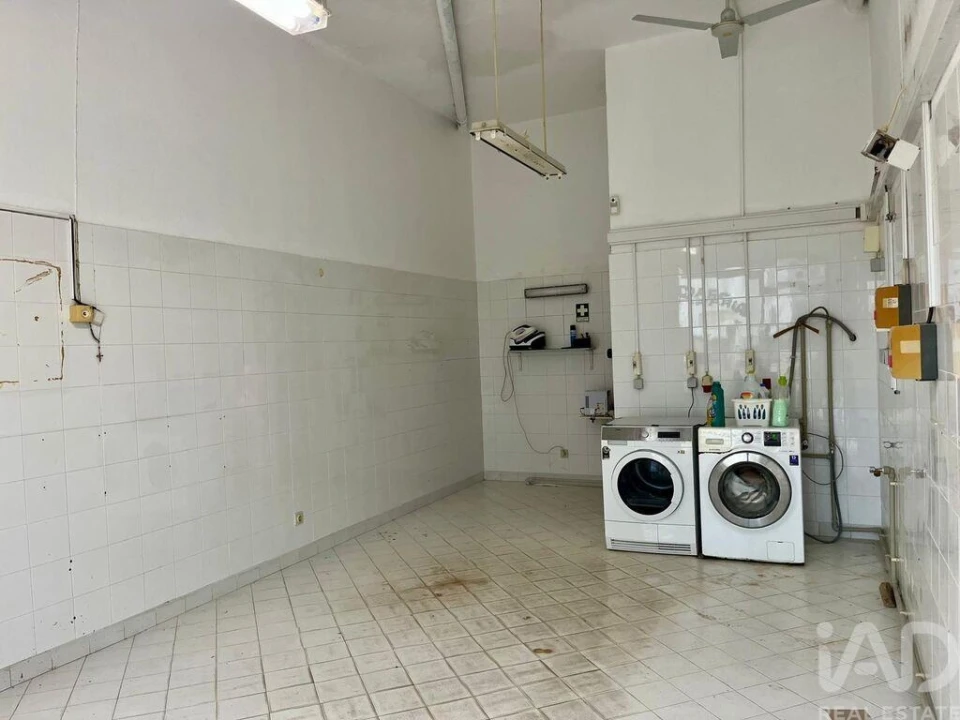 Loja para Venda em Quarteira Foto 25