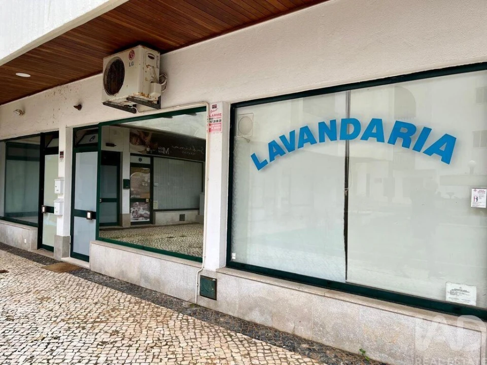 Loja para Venda em Quarteira Foto 29