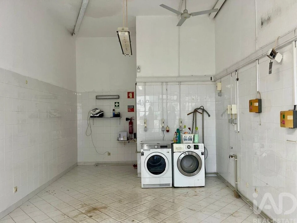 Loja para Venda em Quarteira Foto 19