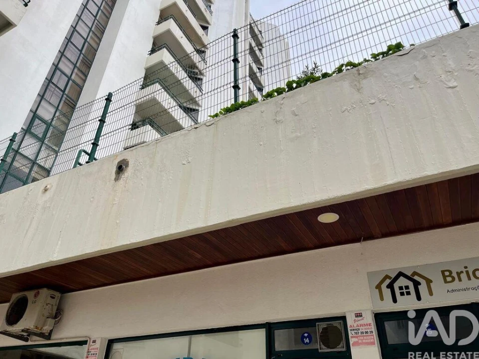 Loja para Venda em Quarteira Foto 10