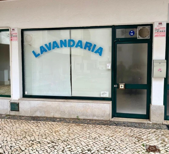 Loja para Venda em Quarteira Foto 28