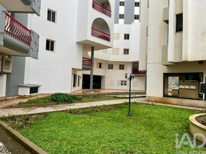 Loja para Venda em Quarteira Foto 14