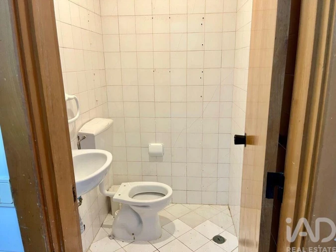 Loja para Venda em Quarteira Foto 20