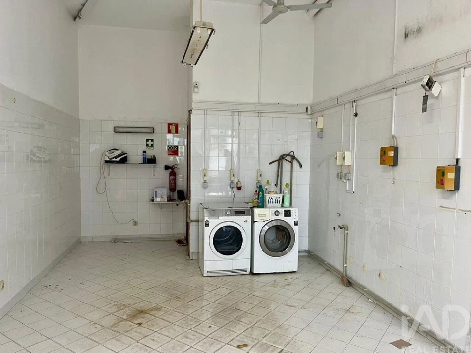 Loja para Venda em Quarteira Foto 21