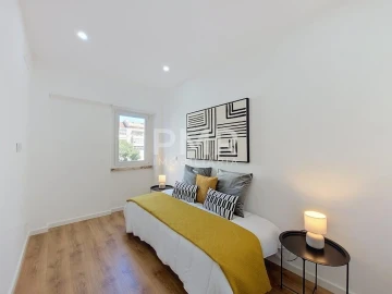 Apartamento T3 para Venda em Benfica
