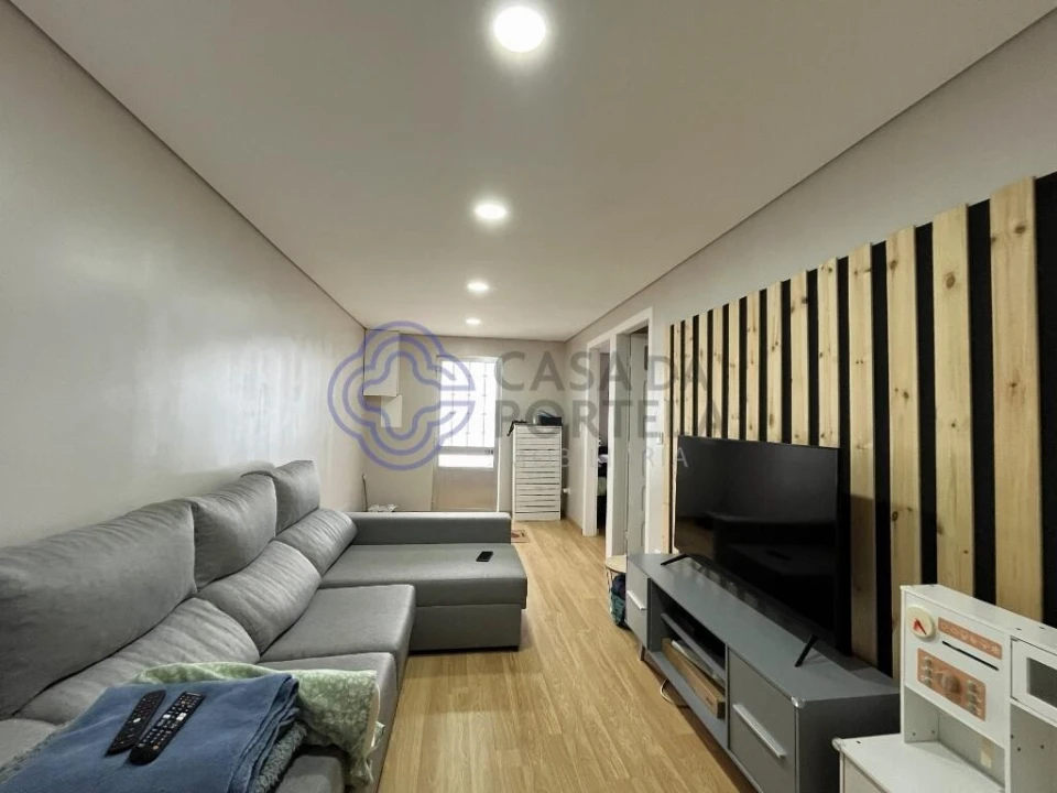 Moradia T1 para Venda em Vila de Cucujães Foto 10