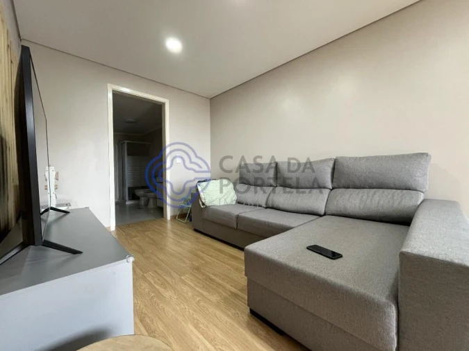 Moradia T1 para Venda em Vila de Cucujães Foto 9